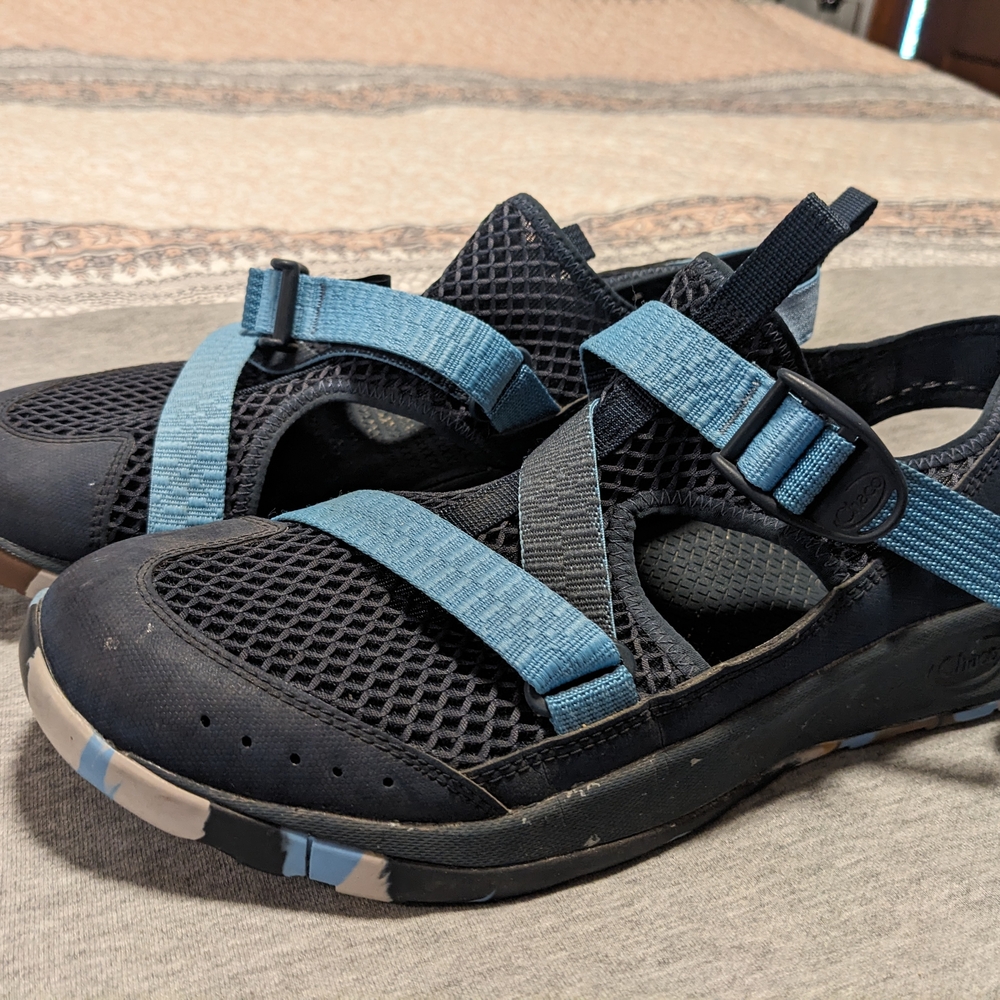 Chaco Women's Sandals in Navy And Sky Blues - Picture 3 of 6